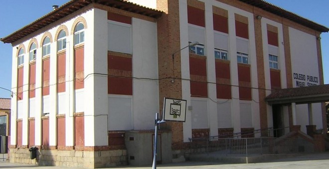 El colegio público Miguel Servet de Fraga es uno de los más de 30 centros de enseñanza aragoneses donde ya se enseña catalán
