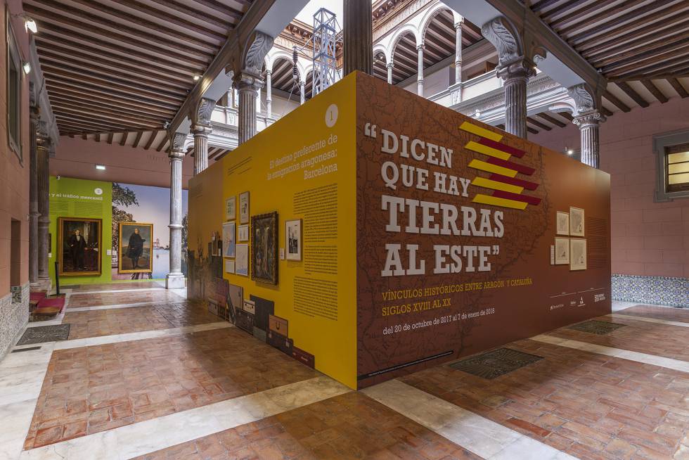 Una imagen de la exposición 'Dicen que hay tierras al este', en Zaragoza.