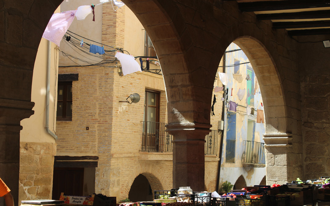 Los vecinos ya han colgado su ropa interior en señal de que el festival ha llegado. /N.A.
